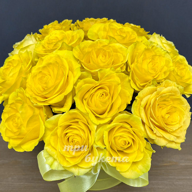 Желтые розы в коробке (доп. фото 2)