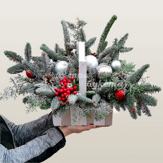 Настольное украшение на Новый год